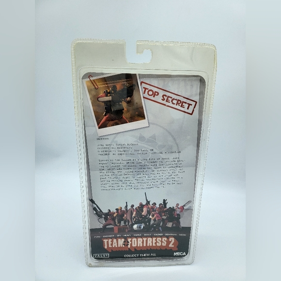 Team Fortress 2 The Demoman Red Action Figure NECA Valve 2012 NEW RARE - Picture 3 of 4